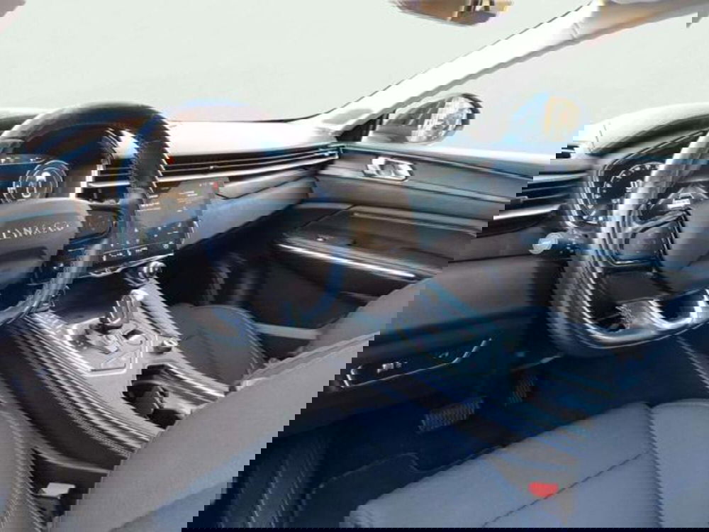 Lynk & Co 01 usata a Firenze (11)