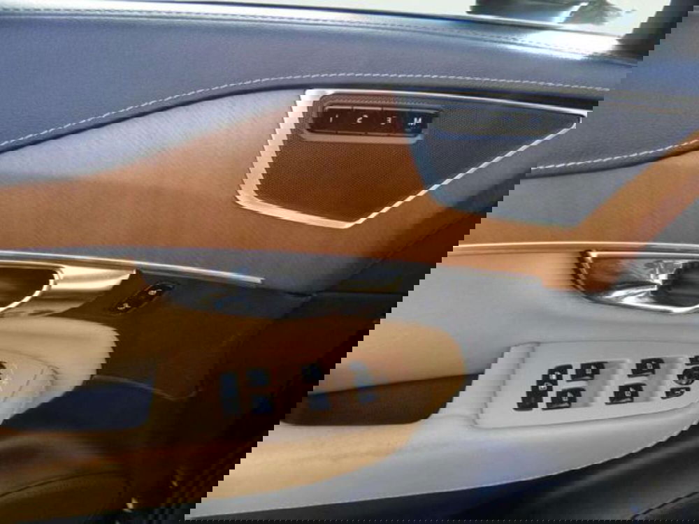 Volvo XC90 usata a Firenze (9)