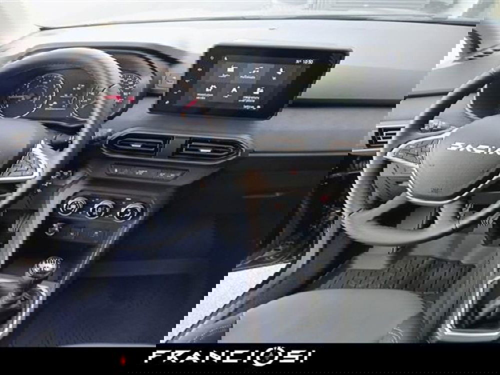 Dacia Jogger usata a Modena (9)