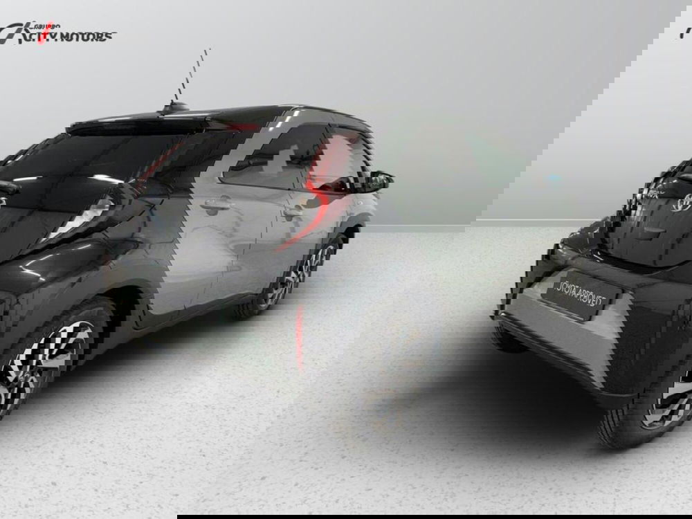 Toyota Aygo X nuova a Monza e Brianza (6)