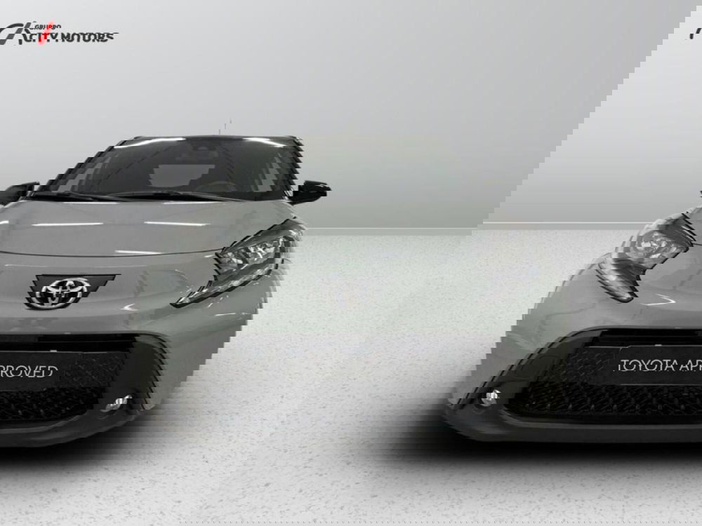 Toyota Aygo X nuova a Monza e Brianza (2)