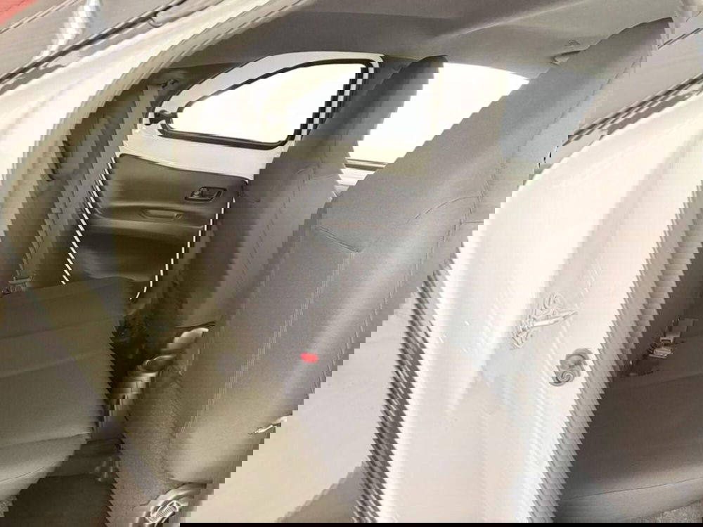 Toyota Aygo X nuova a Monza e Brianza (10)