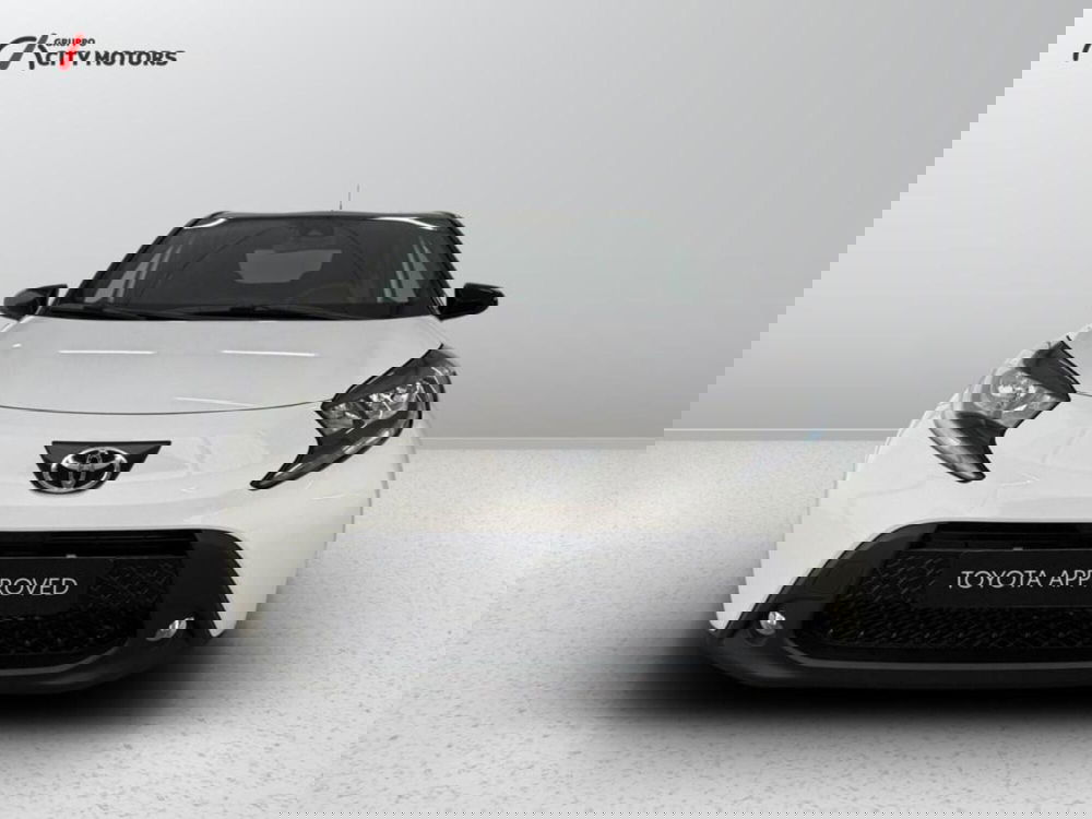 Toyota Aygo X nuova a Monza e Brianza (2)