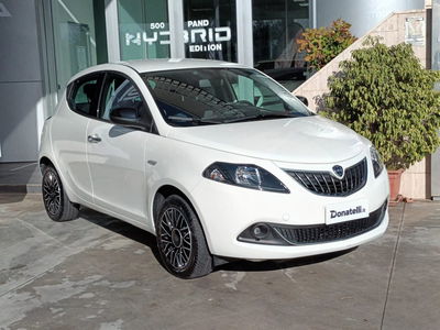 Lancia Ypsilon 1.0 FireFly 5 porte S&amp;S Hybrid Maryne del 2024 usata a Triggiano