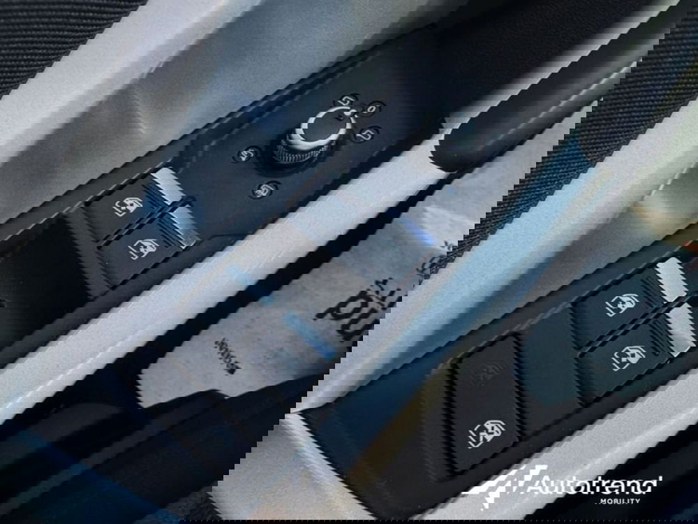 Audi Q3 usata a Lecce (17)