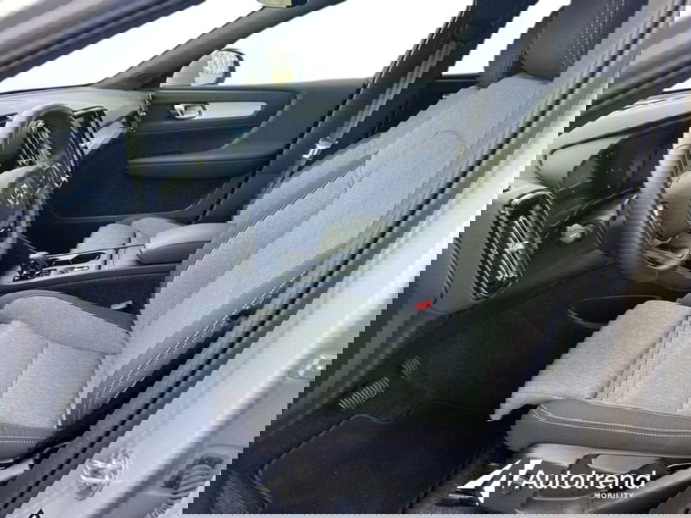 Volvo XC40 usata a Lecce (7)