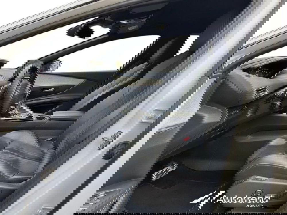 Peugeot 3008 usata a Lecce (6)