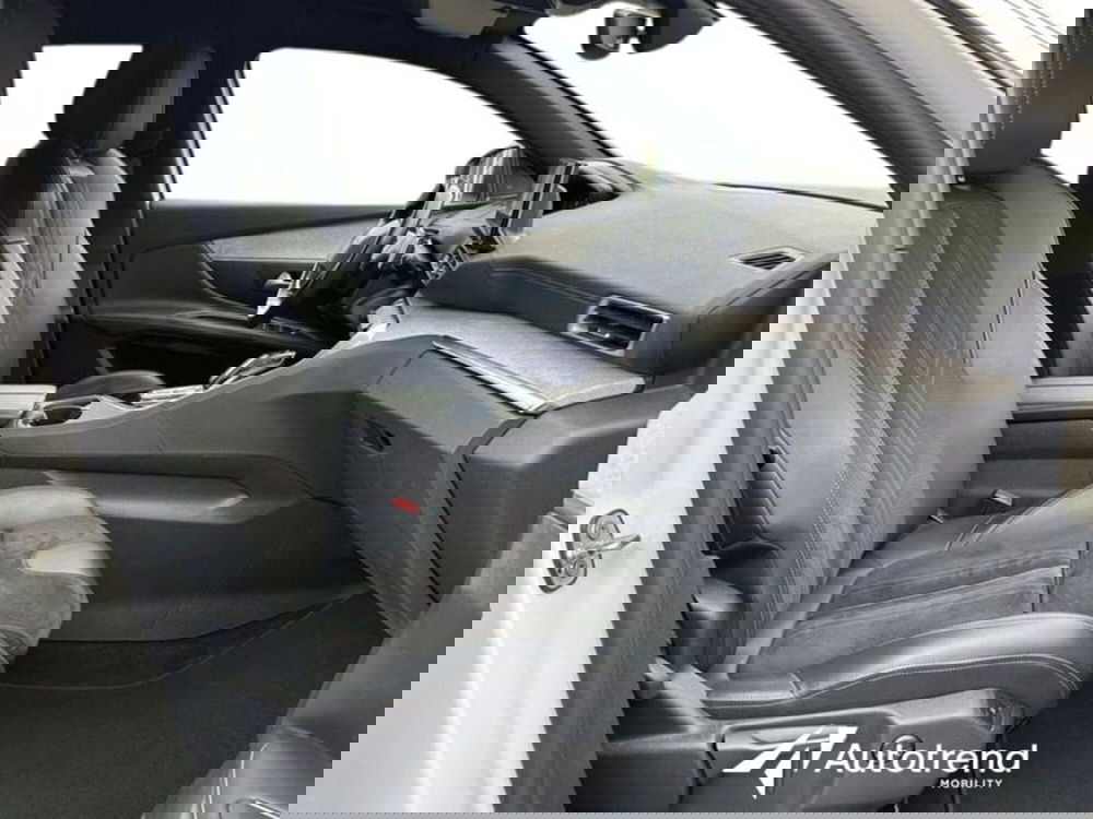 Peugeot 3008 usata a Lecce (7)