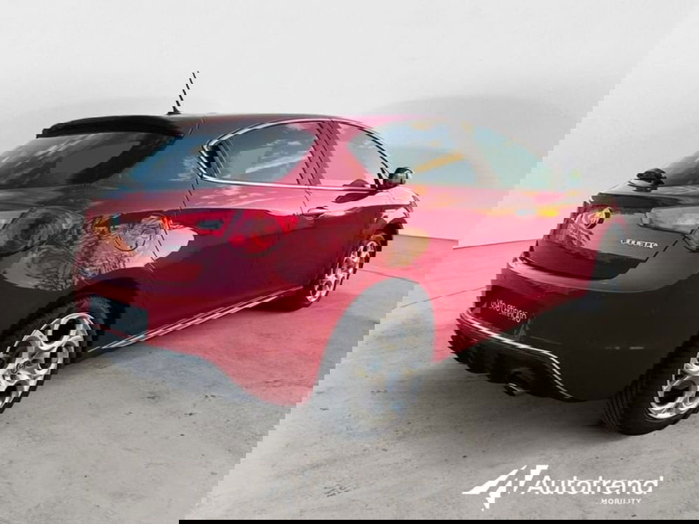 Alfa Romeo Giulietta usata a Lecce (2)