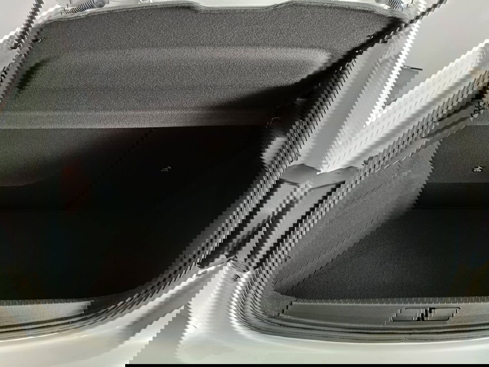 Peugeot 208 usata a Ascoli Piceno (15)