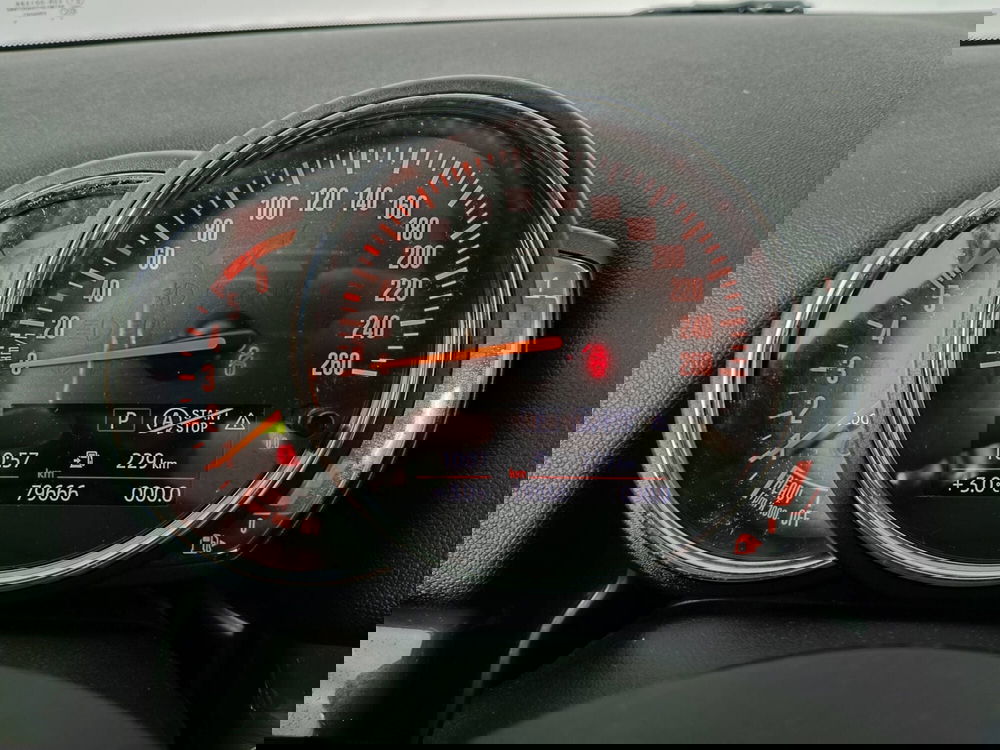 MINI Mini Countryman usata a Ascoli Piceno (12)