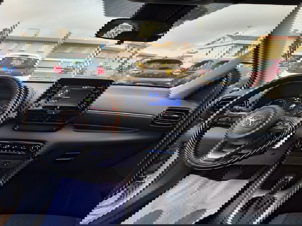 Toyota Yaris usata a Firenze (17)