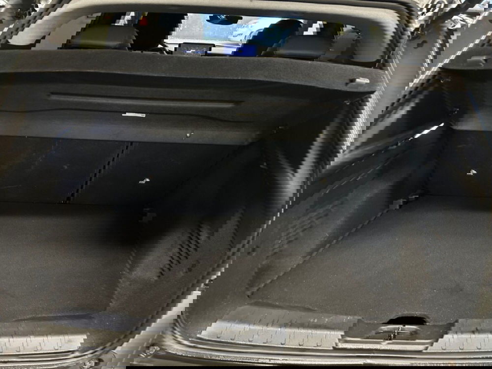 Jeep Avenger usata a Verona (13)