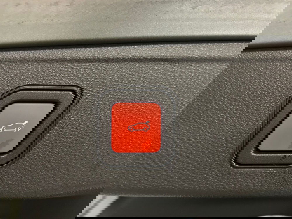 Jeep Avenger usata a Verona (14)