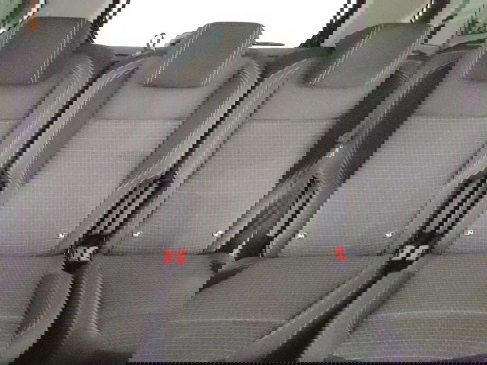 Peugeot Rifter usata a Teramo (13)