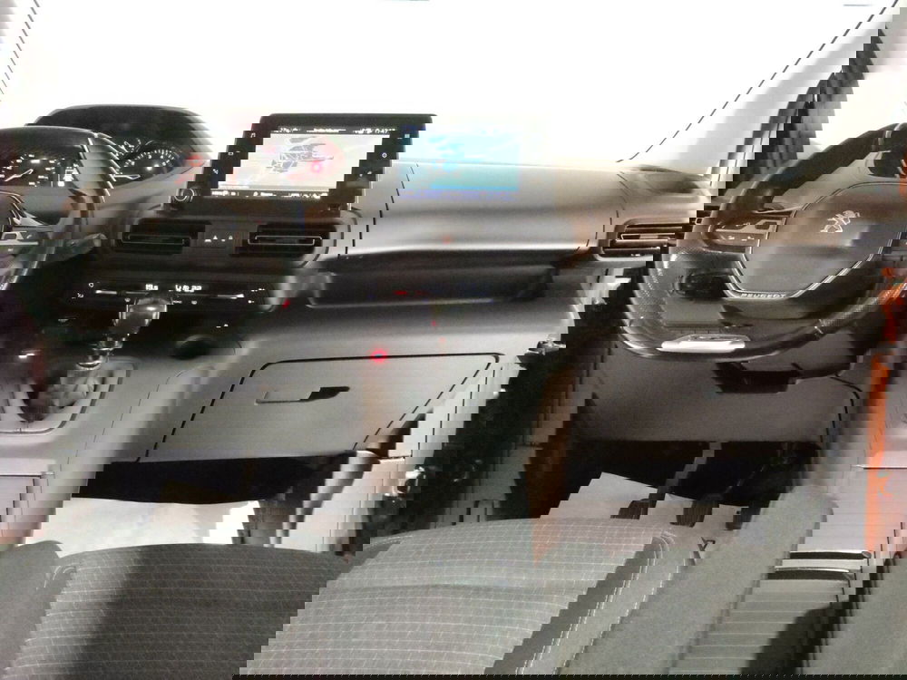 Peugeot Rifter usata a Teramo (16)