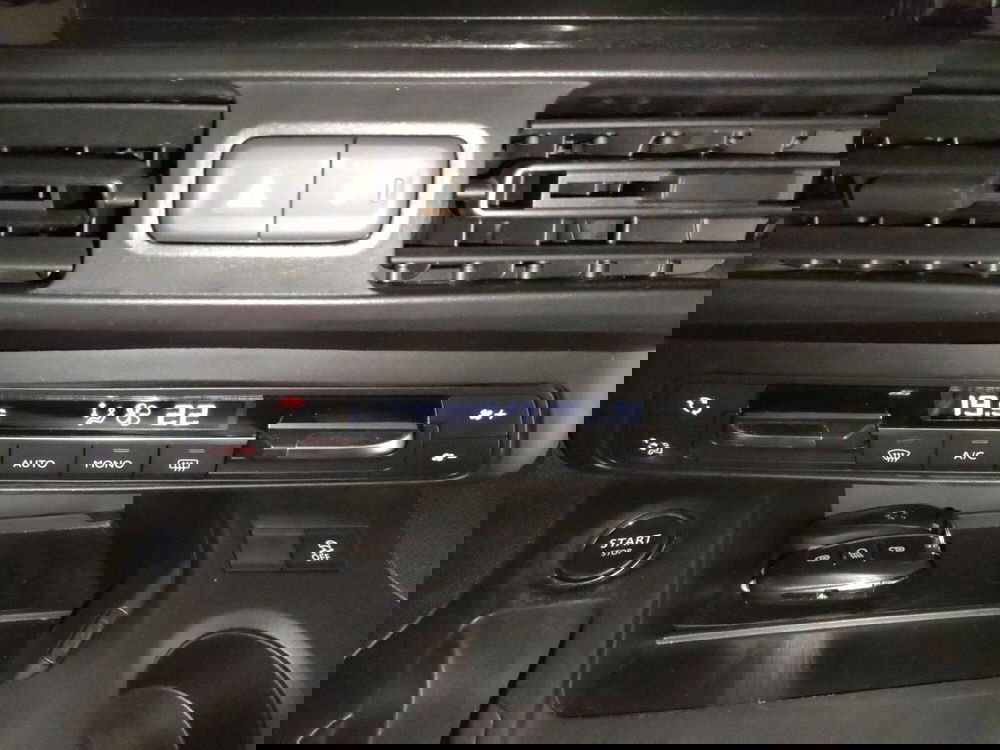 Peugeot Rifter usata a Teramo (20)