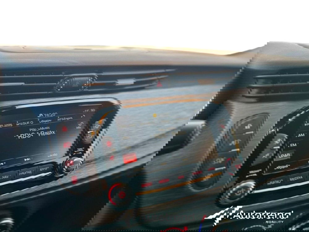 Alfa Romeo Giulietta usata a Bari (10)