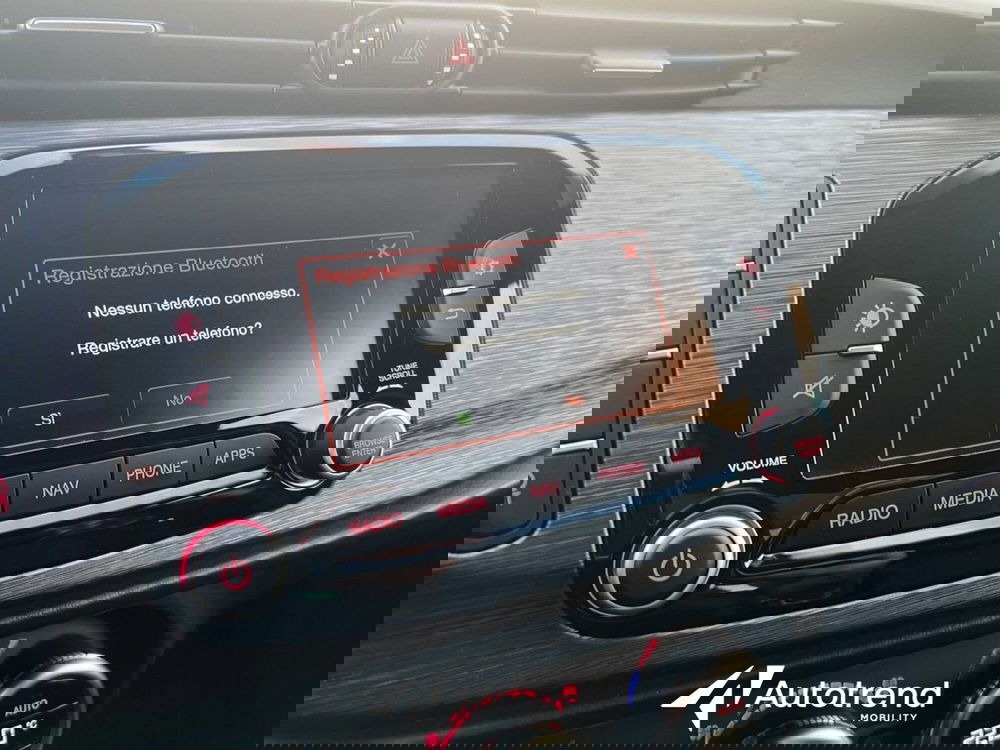 Alfa Romeo Giulietta usata a Bari (11)