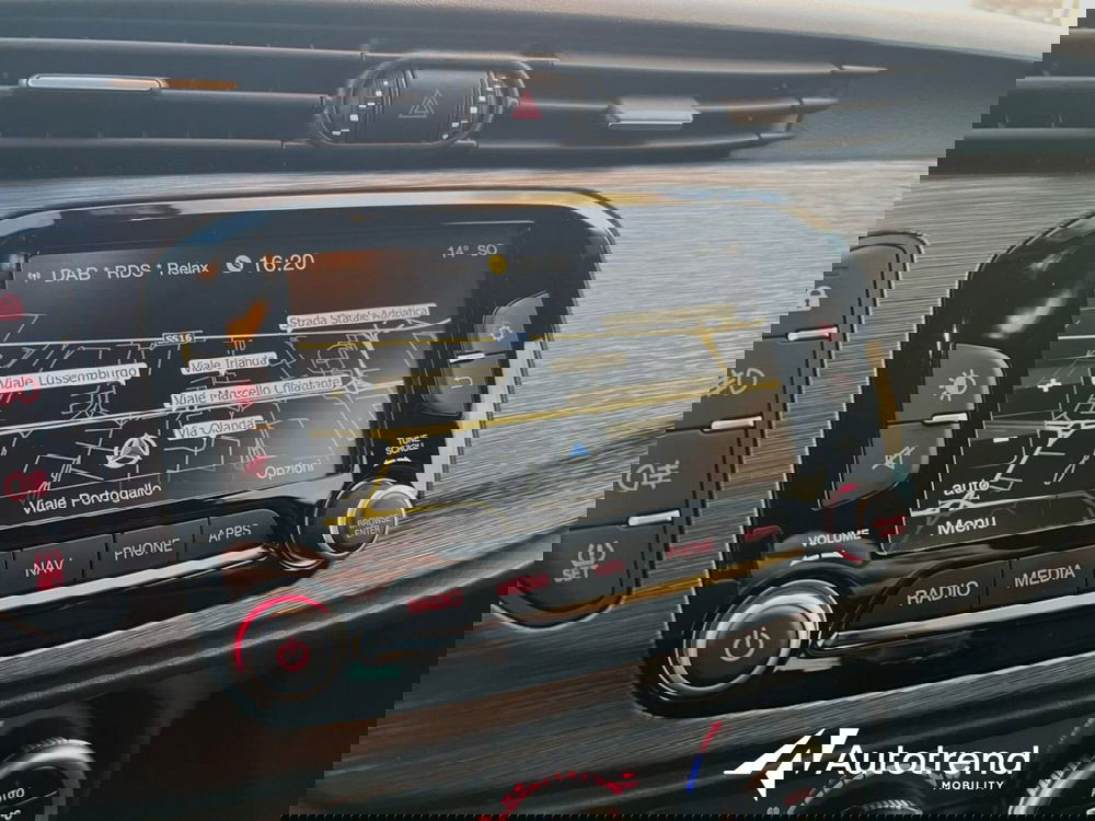 Alfa Romeo Giulietta usata a Bari (9)