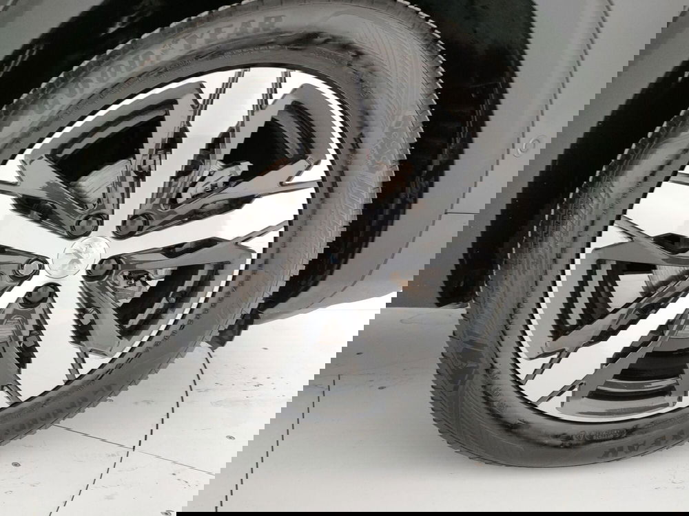 Peugeot 3008 usata a Caserta (8)