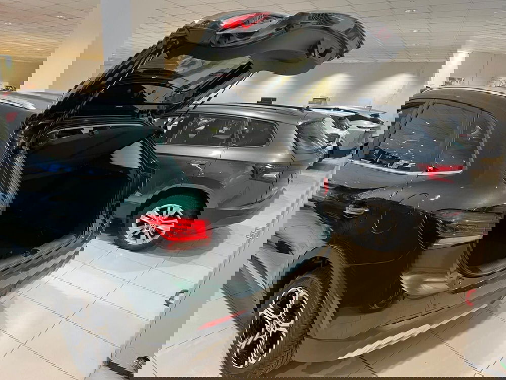 Mg ZS nuova a Milano (10)