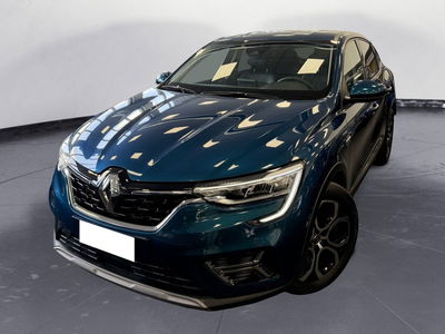 Renault Arkana Hybrid E-Tech 145 CV Techno del 2022 usata a Meda