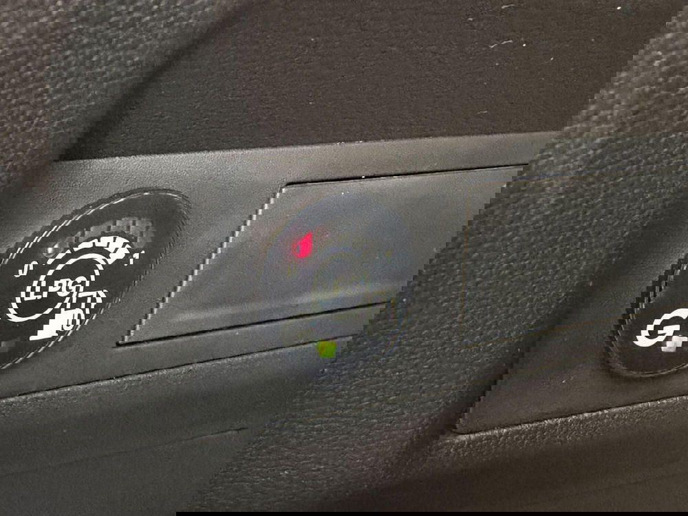 Renault Captur usata a Monza e Brianza (8)