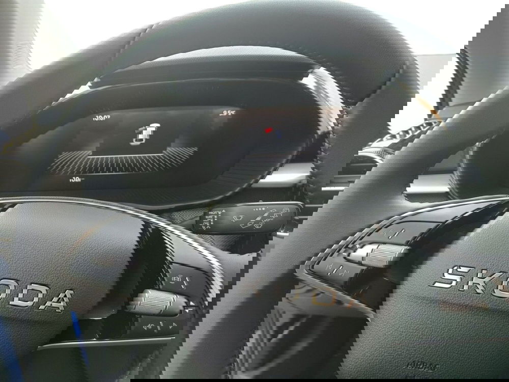 Skoda Fabia nuova a Prato (10)