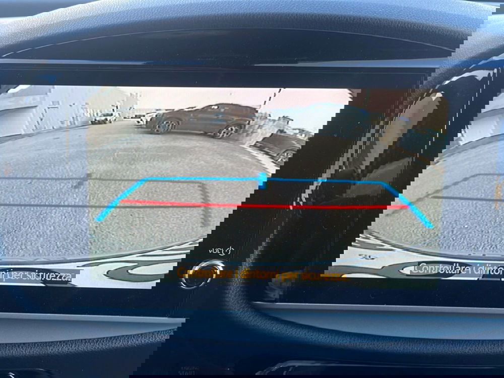 Toyota Aygo X usata a Ragusa (14)