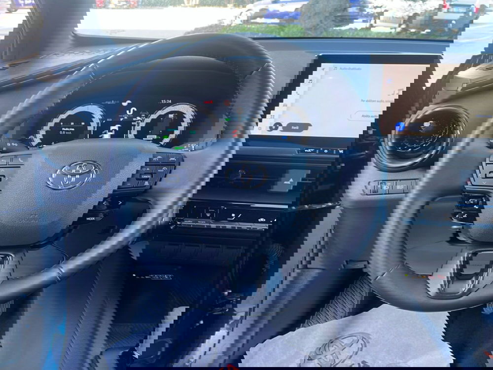 Toyota Toyota C-HR usata a Ragusa (11)