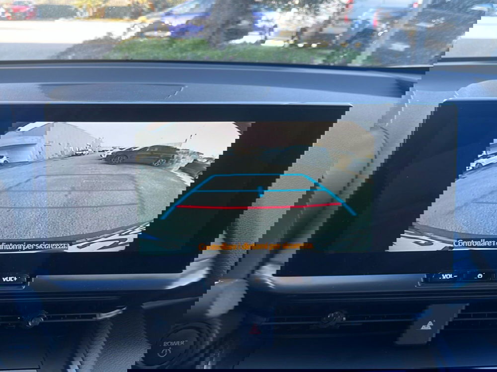 Toyota Toyota C-HR usata a Ragusa (14)