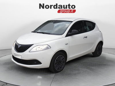 Lancia Ypsilon 1.0 FireFly 5 porte S&amp;S Hybrid Maryne del 2024 usata a Montebelluna