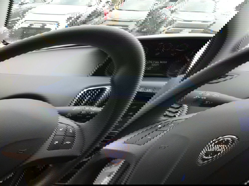 Lancia Ypsilon usata a Treviso (13)