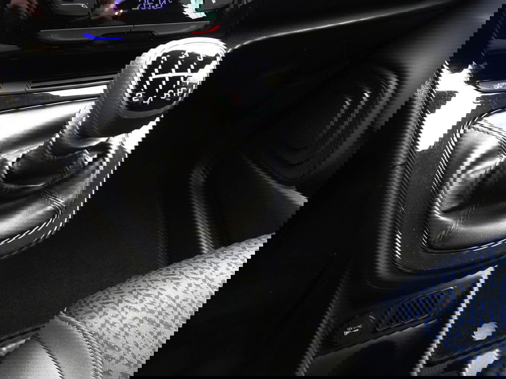 Lancia Ypsilon usata a Treviso (17)