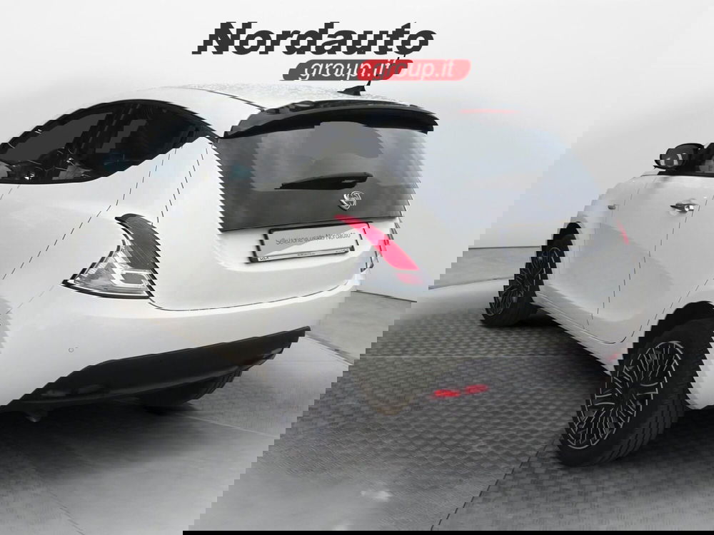 Lancia Ypsilon usata a Treviso (5)