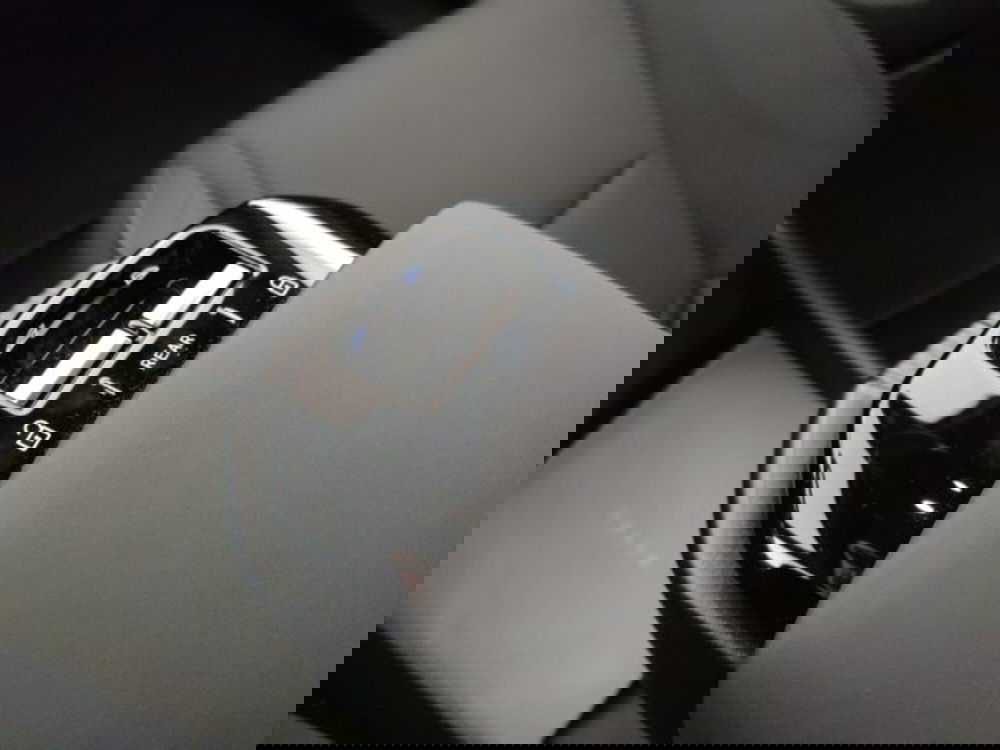 Volvo EX30 usata a Modena (18)