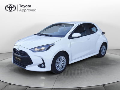 Toyota Yaris 1.0 5 porte Active del 2023 usata a Montebelluna