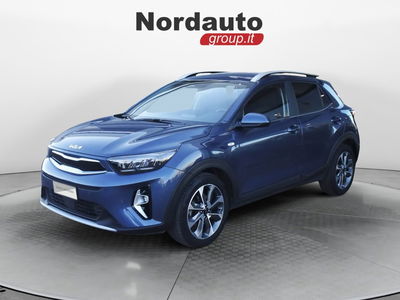 Kia Stonic 1.0 T-GDi 100 CV MHEV iMT Style del 2022 usata a Montebelluna