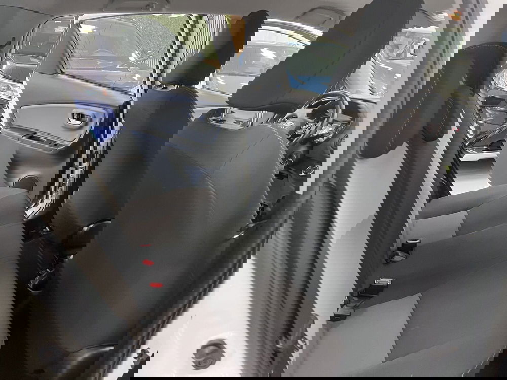 Toyota Yaris usata a Prato (9)