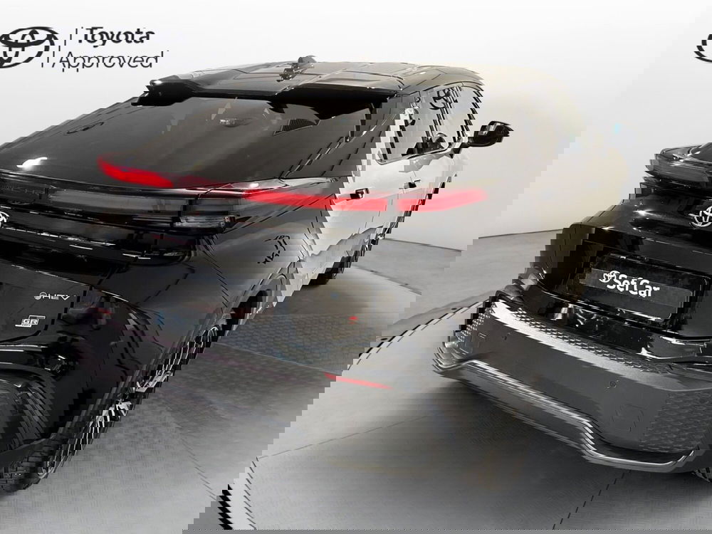 Toyota Toyota C-HR usata a Milano (4)