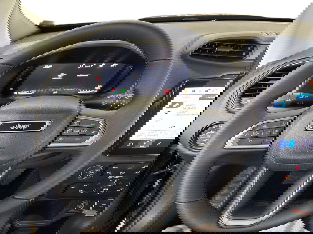 Jeep Renegade nuova a Caltanissetta (20)