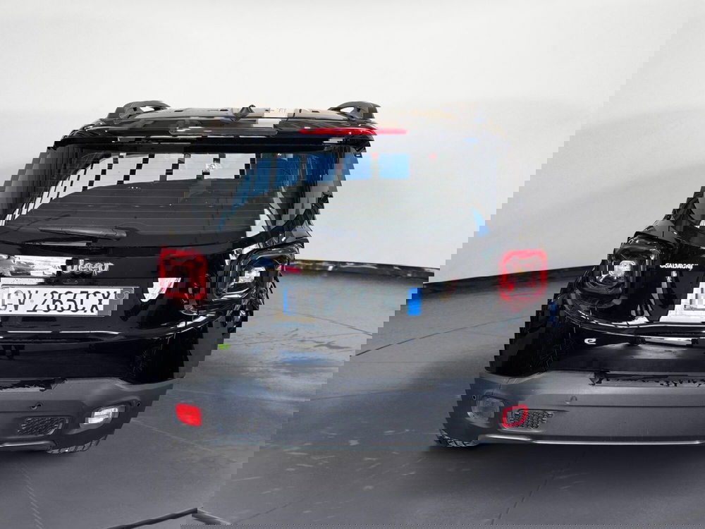 Jeep Renegade nuova a Caltanissetta (5)