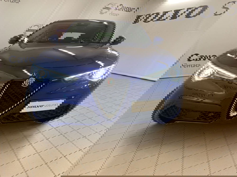 Alfa Romeo Stelvio usata a Ferrara (2)