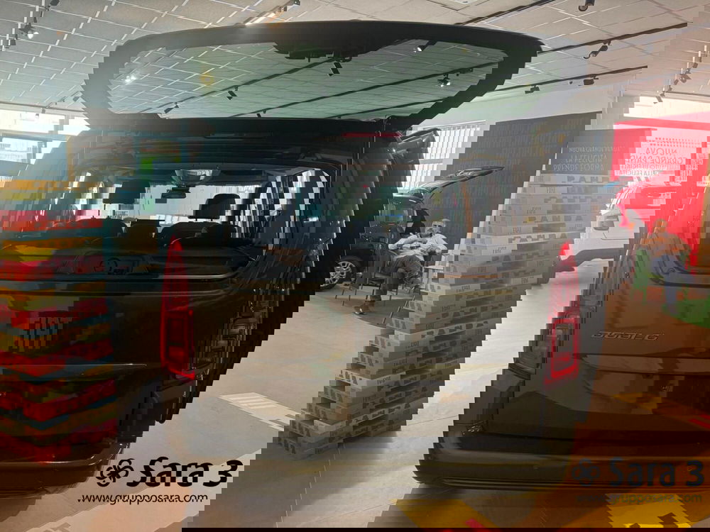 Fiat Doblò nuova a Benevento (15)