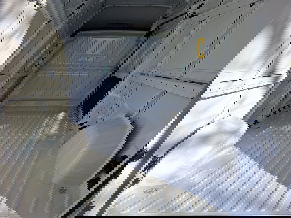 Toyota Proace Max Furgone nuova a Bologna (10)