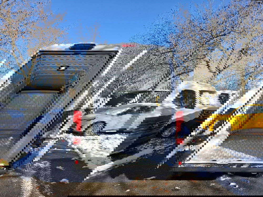 Toyota Proace Max Furgone nuova a Bologna (9)