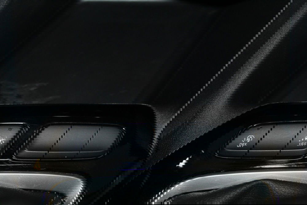 Opel Corsa usata a Cremona (14)