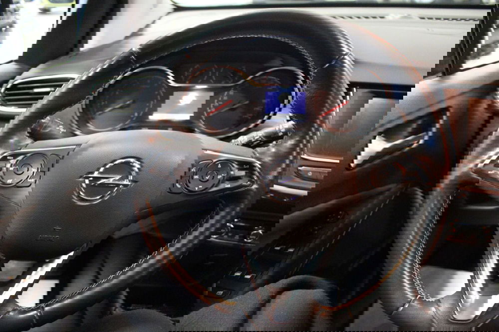 Opel Crossland X usata a Cremona (10)