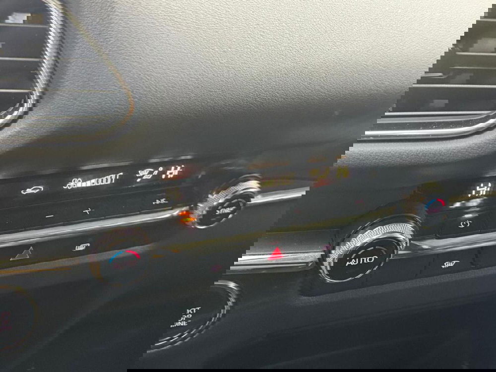 Mazda CX-30 usata a Como (18)